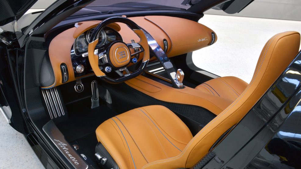 Bugatti Atlantic 2020 салон