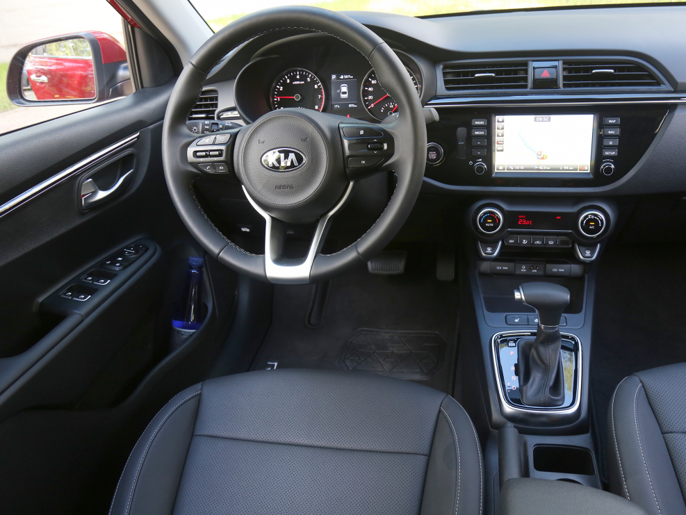 Kia Rio 2017 салон