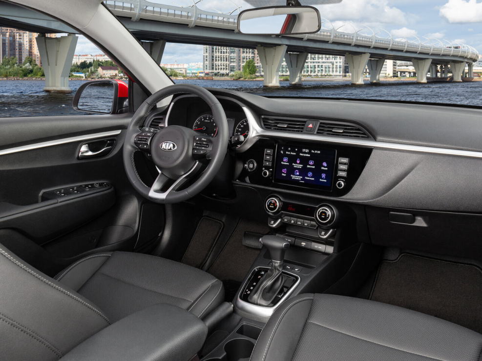 Kia Рио 2021 салон