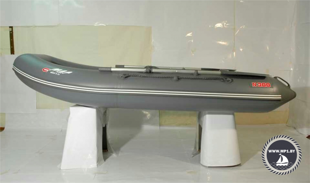 Кайман 400 стеклопластиковая
