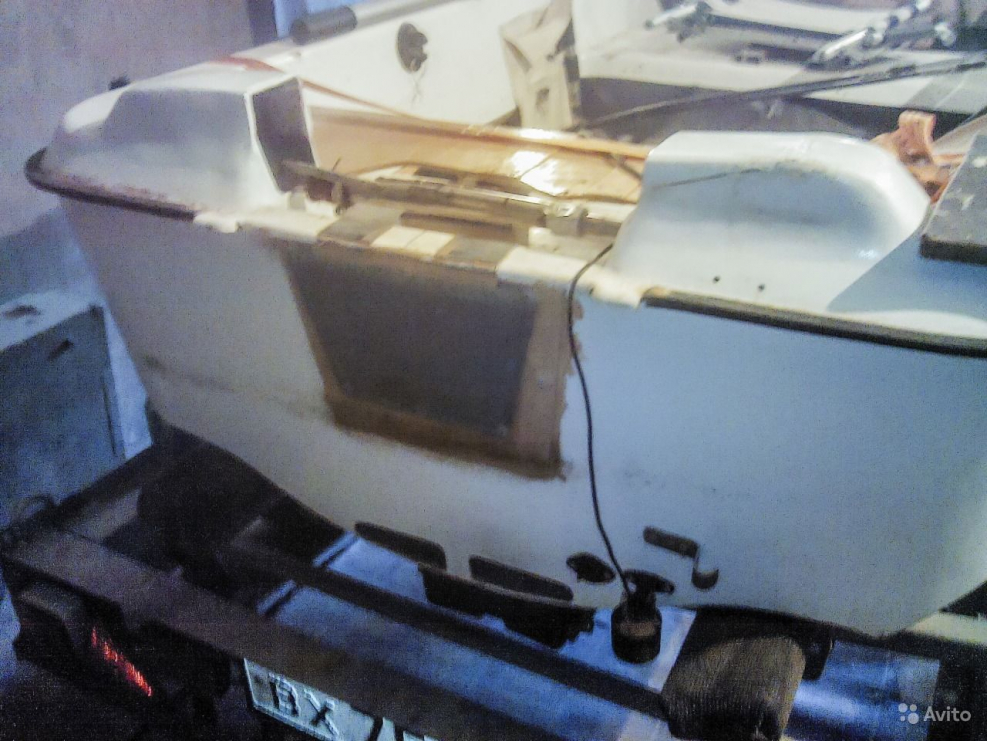 Лодка Кайман 400