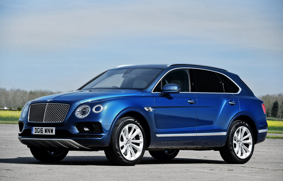 Bentley Bentayga синий