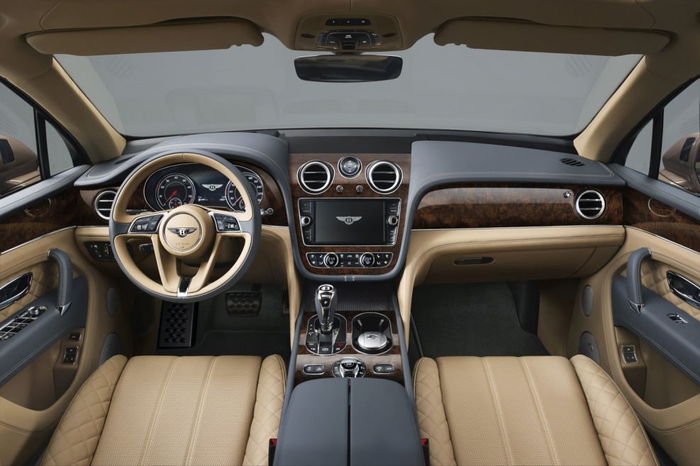 Bentley Bentayga 2020 салон