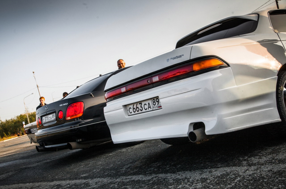 3). Toyota Mark II