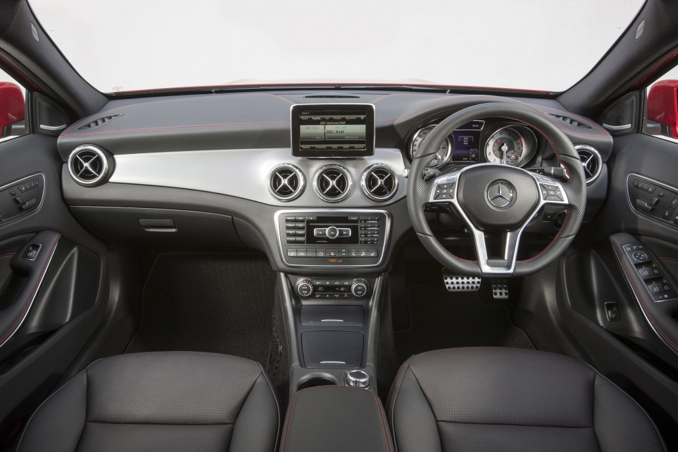 Мерседес GLA 200 купе