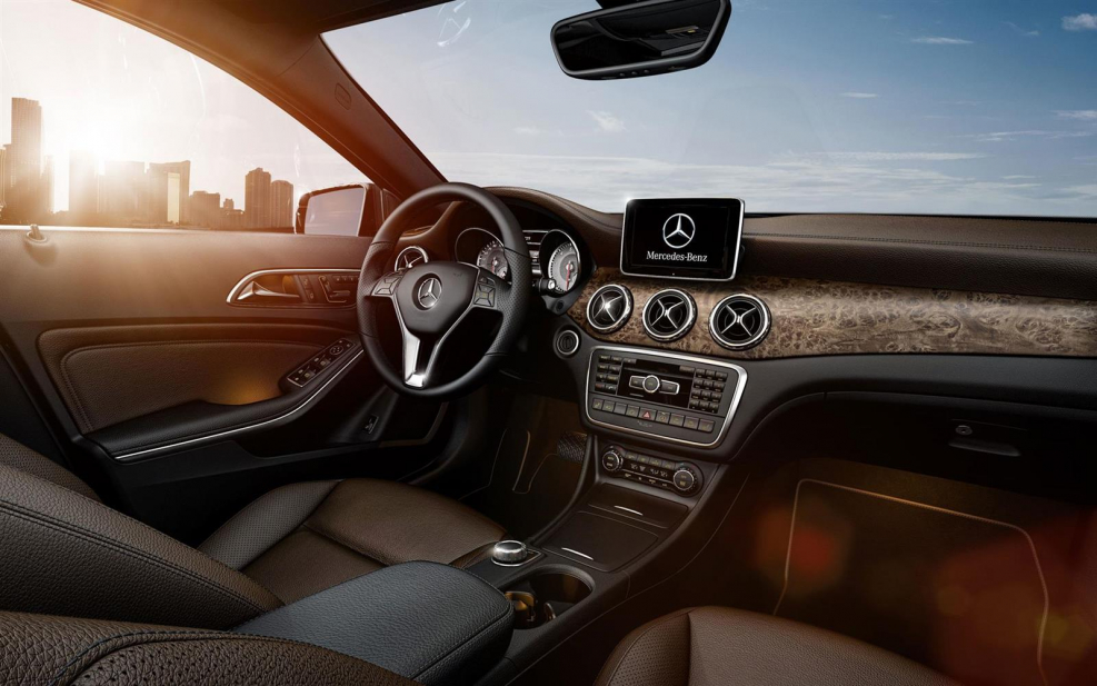 Mercedes Benz GLA Interior