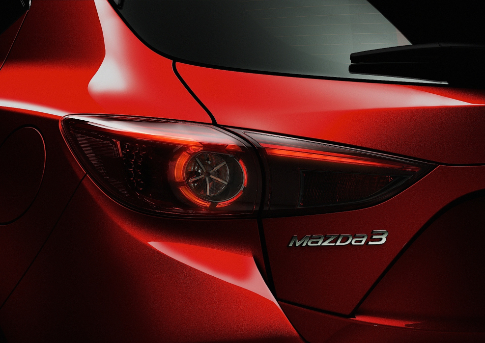 Mazda 3 2014 сзади