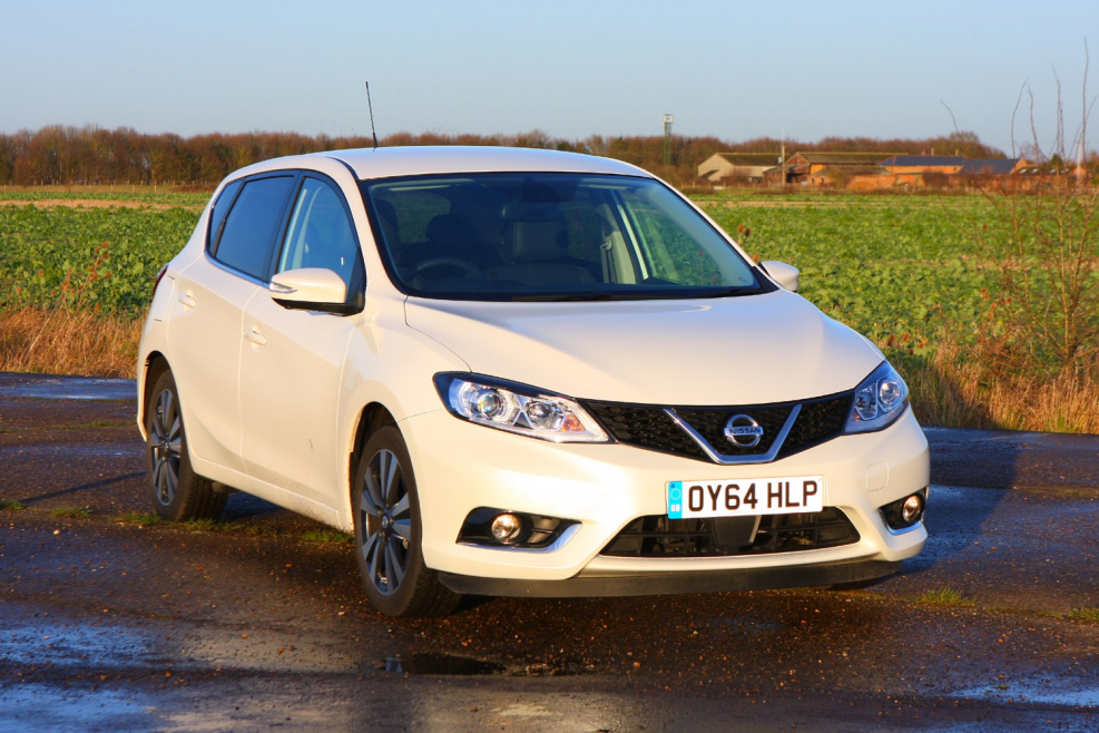 Nissan Pulsar en13