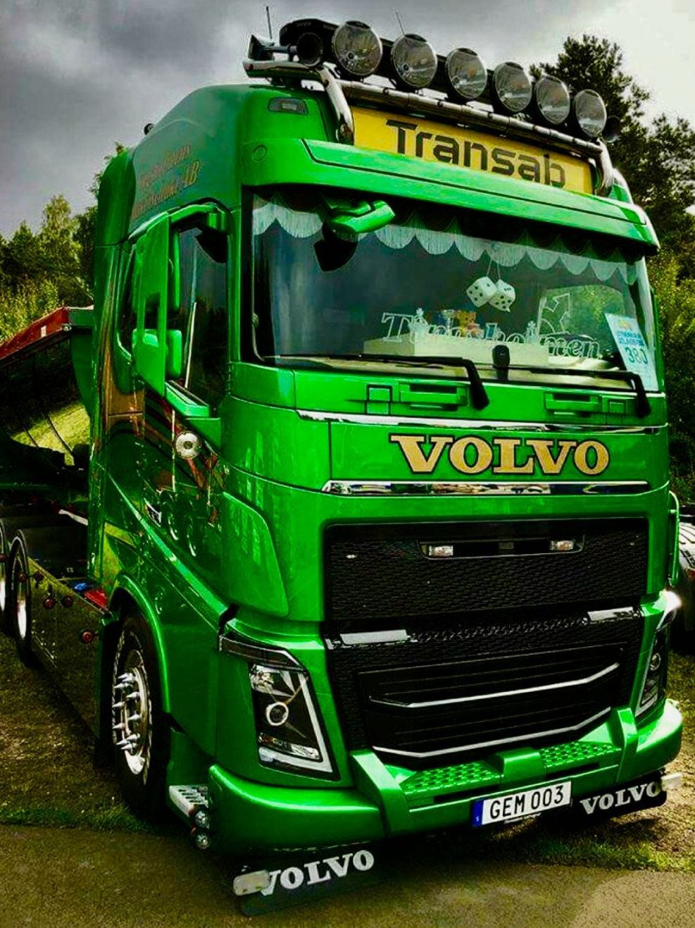 Volvo fh16 зеленая