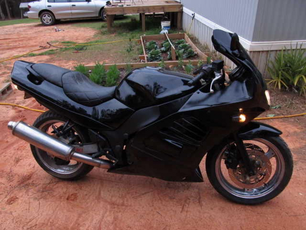 Suzuki rf600r