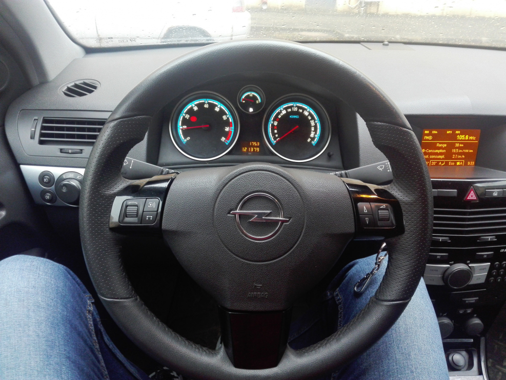 Руль Опель Астра н GTC