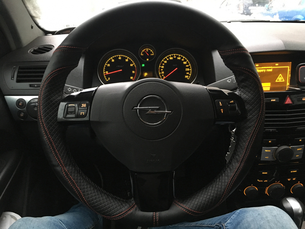 Opel h GTC руль