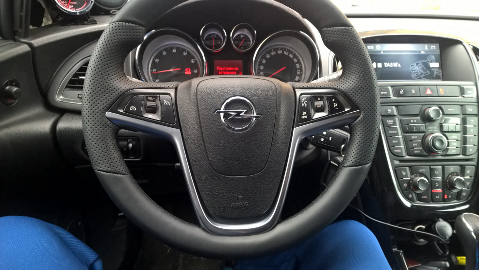 Руль Opel Astra 2012