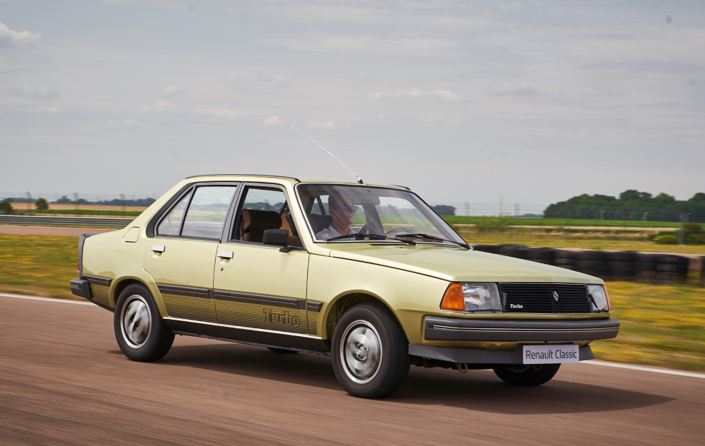 Renault 18