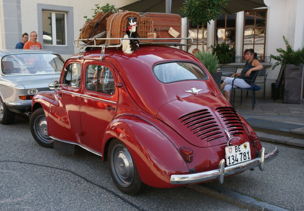 Рено 4 CV
