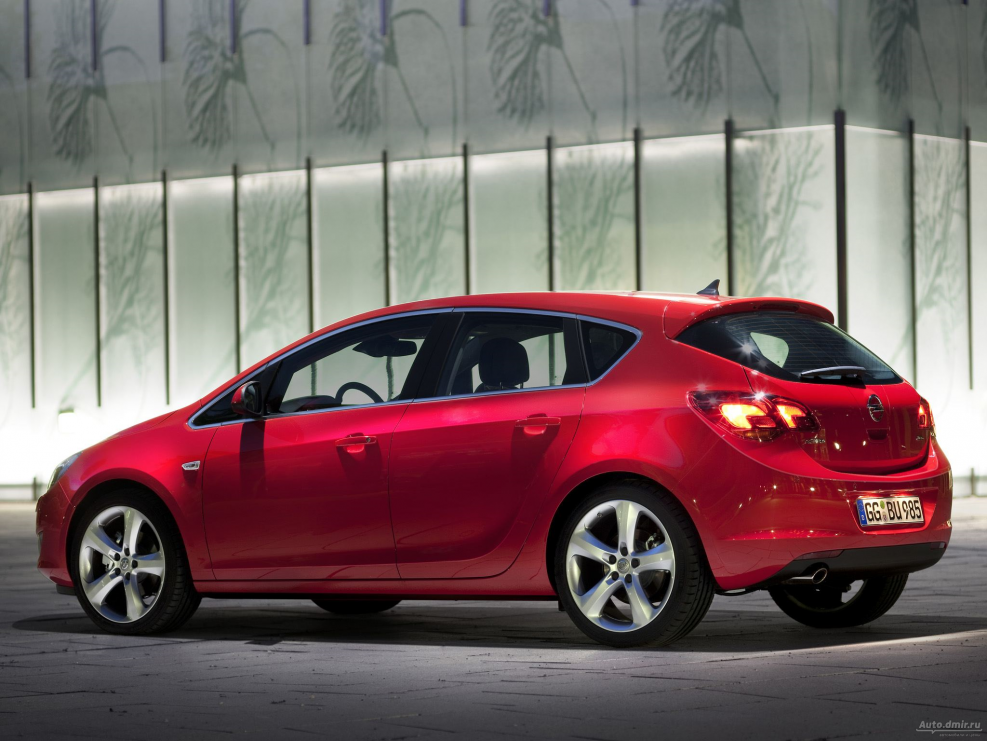 Astra GTC 2011