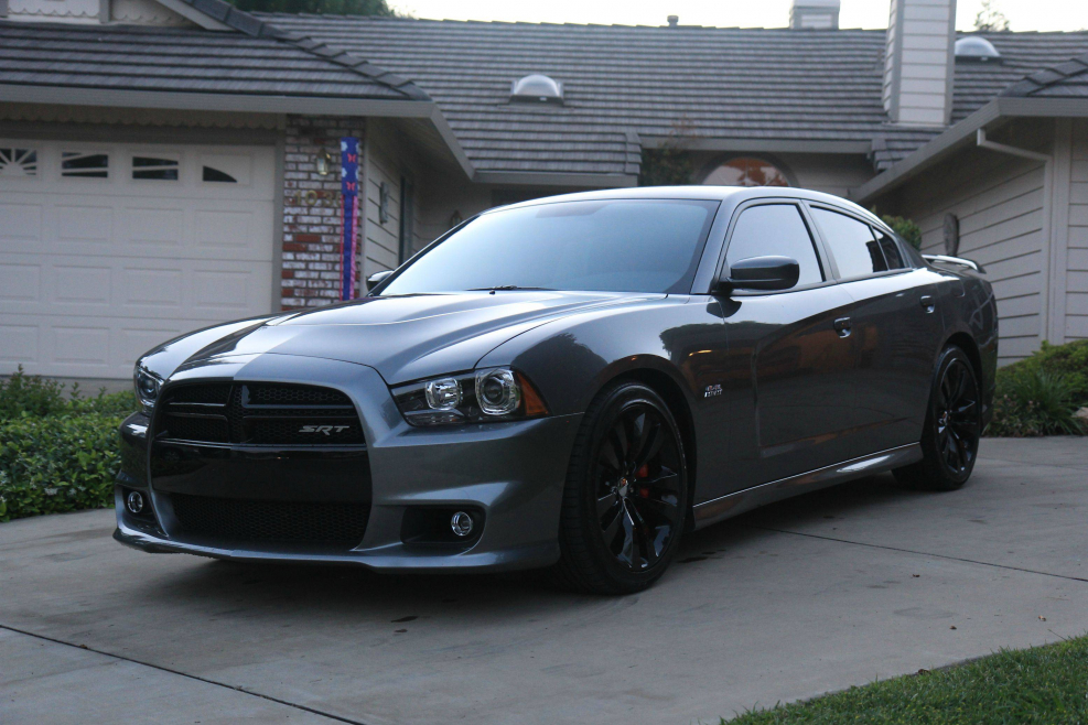 Dodge Charger srt 2012