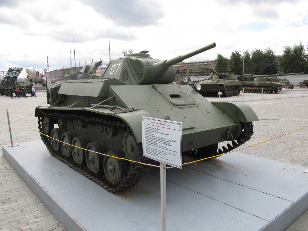 Памятник танк т-34 Зеленоград