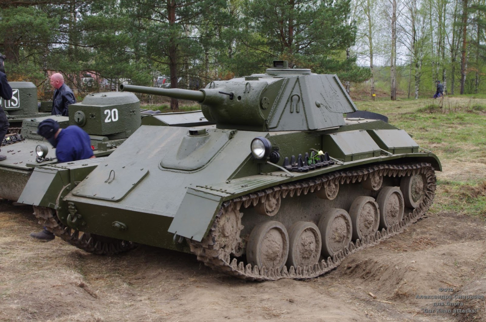 Бронемашина т-70