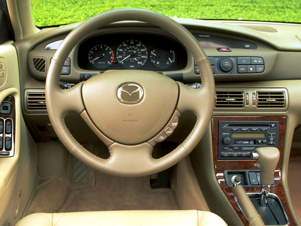 Mazda Millenia 2002 2.5