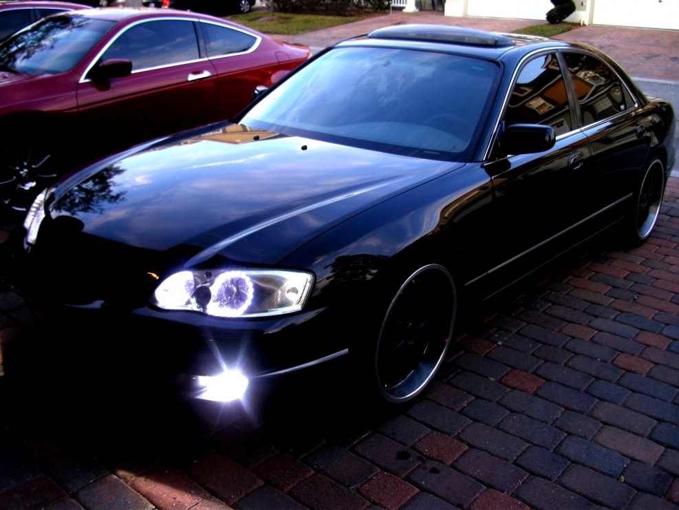 Mazda Millenia