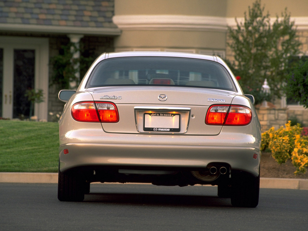 Mazda Millenia 2000