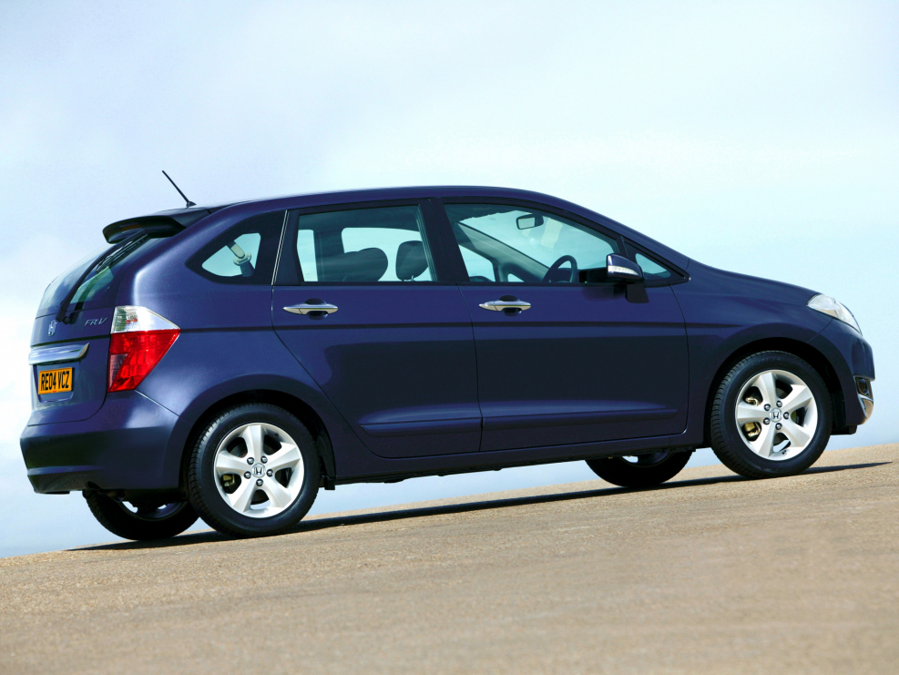 Honda. Fr-v 2004