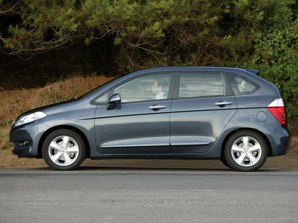 Honda. Fr-v 2004