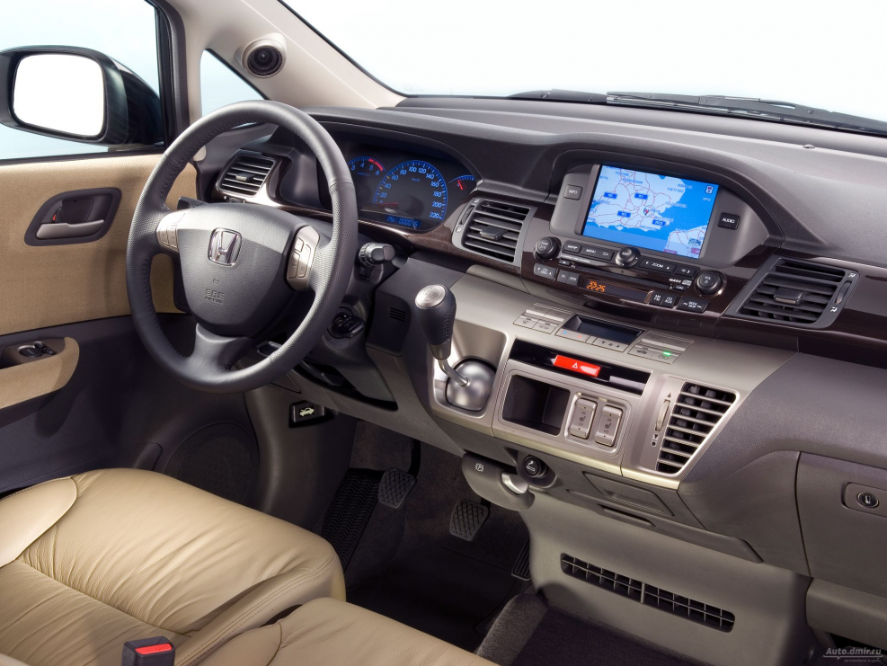 Honda fr-v 1