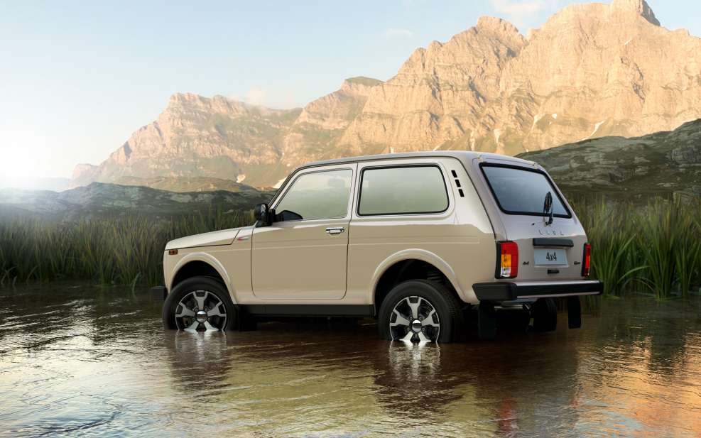 Лада 4x4 2121 Нива 2015