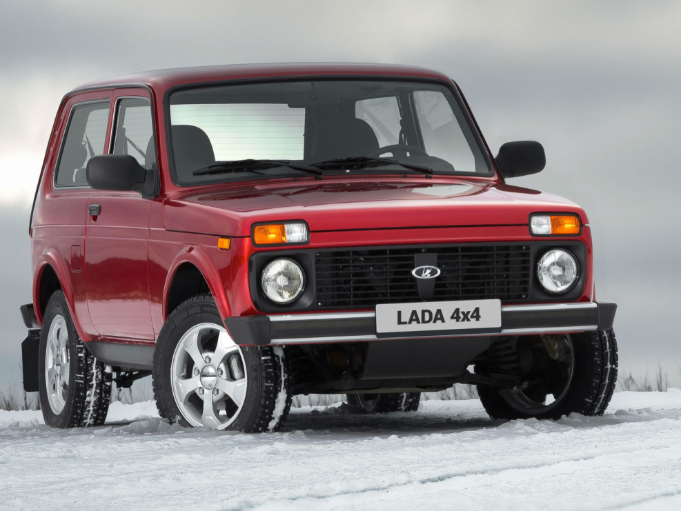 Лада 4x4 2121 Нива красная