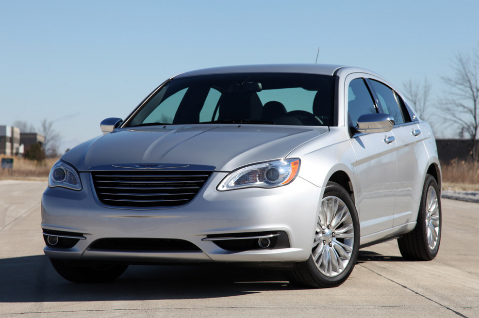 Chrysler 200 2011