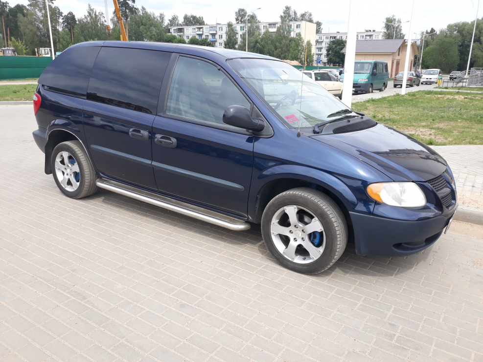Dodge Caravan 2