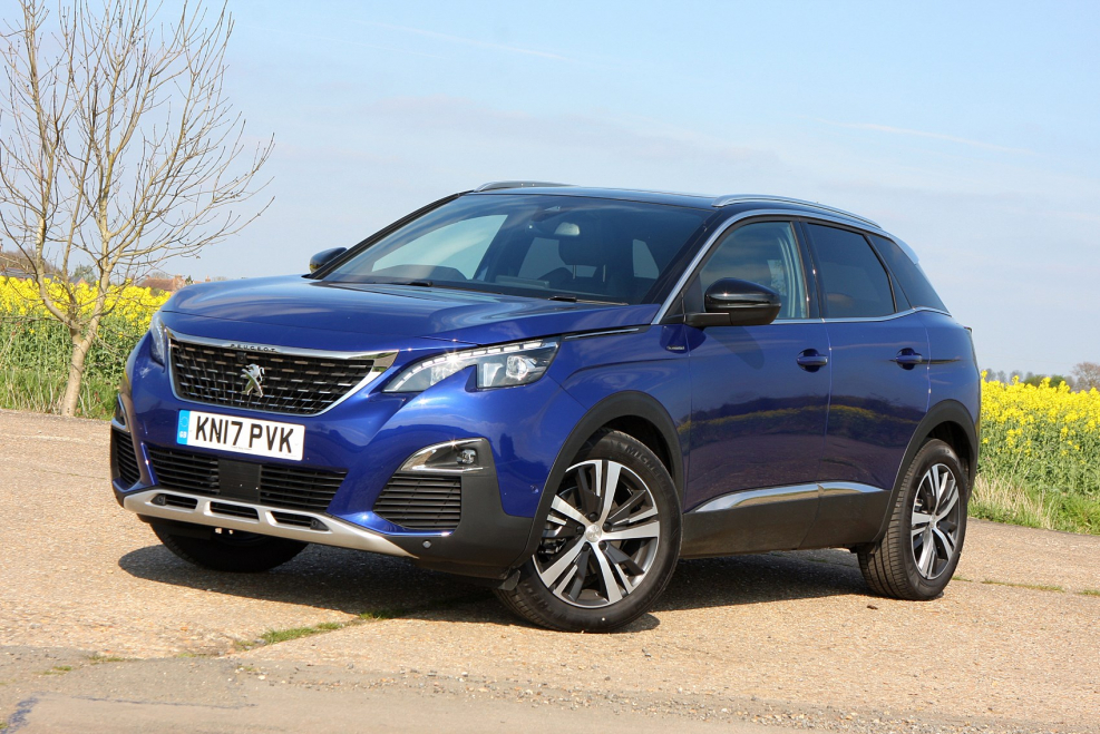Peugeot 3008 синий