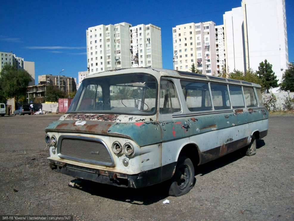 ЗИЛ 119 Юность