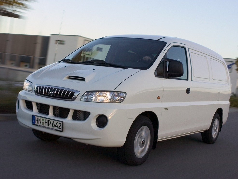 Hyundai Starex 1
