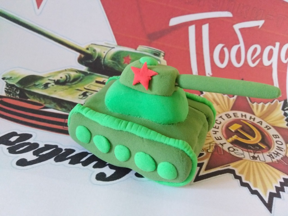 Танк из пластилина для детей 7 лет