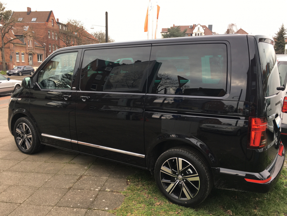 Volkswagen t 6.1 Multivan Sport