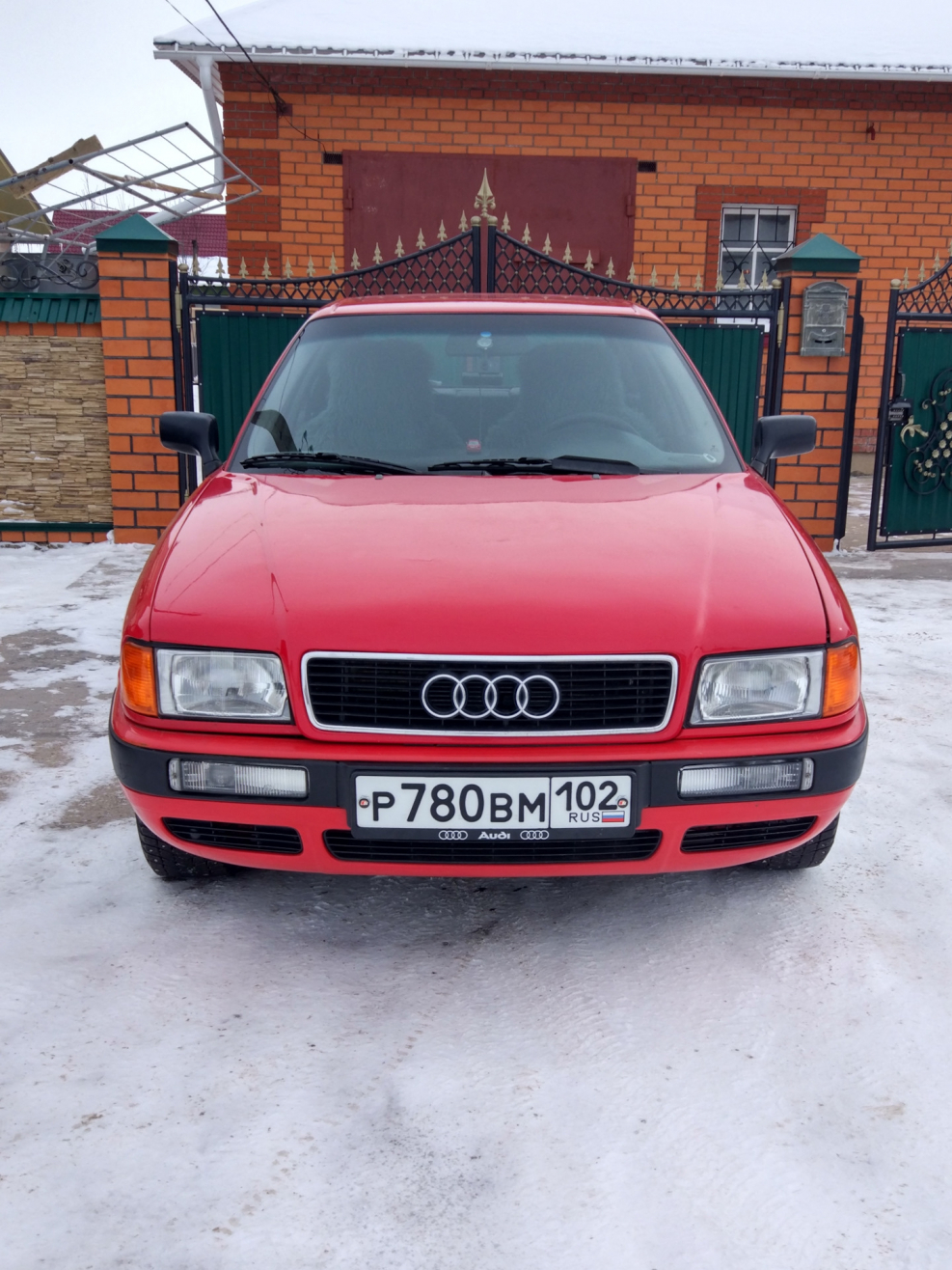 Ауди 80 красная 46 регион