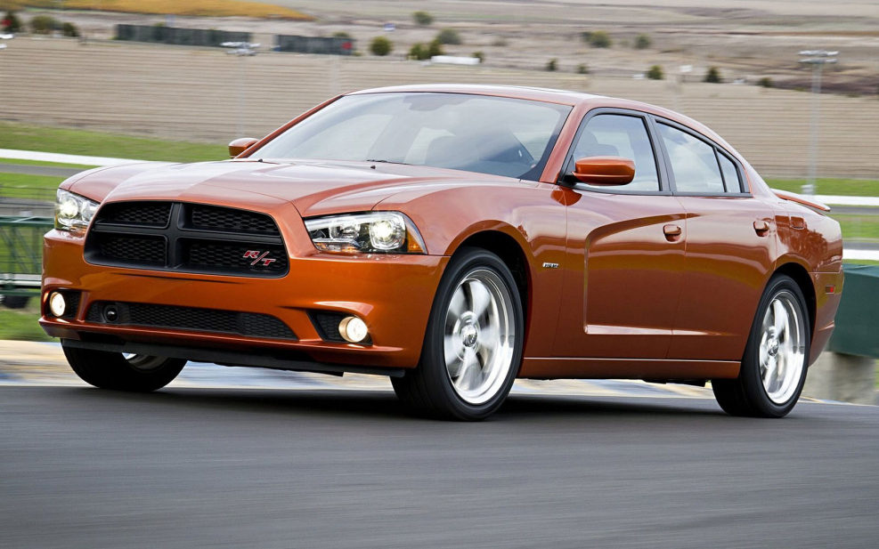 Додж Чарджер 2011 r/t