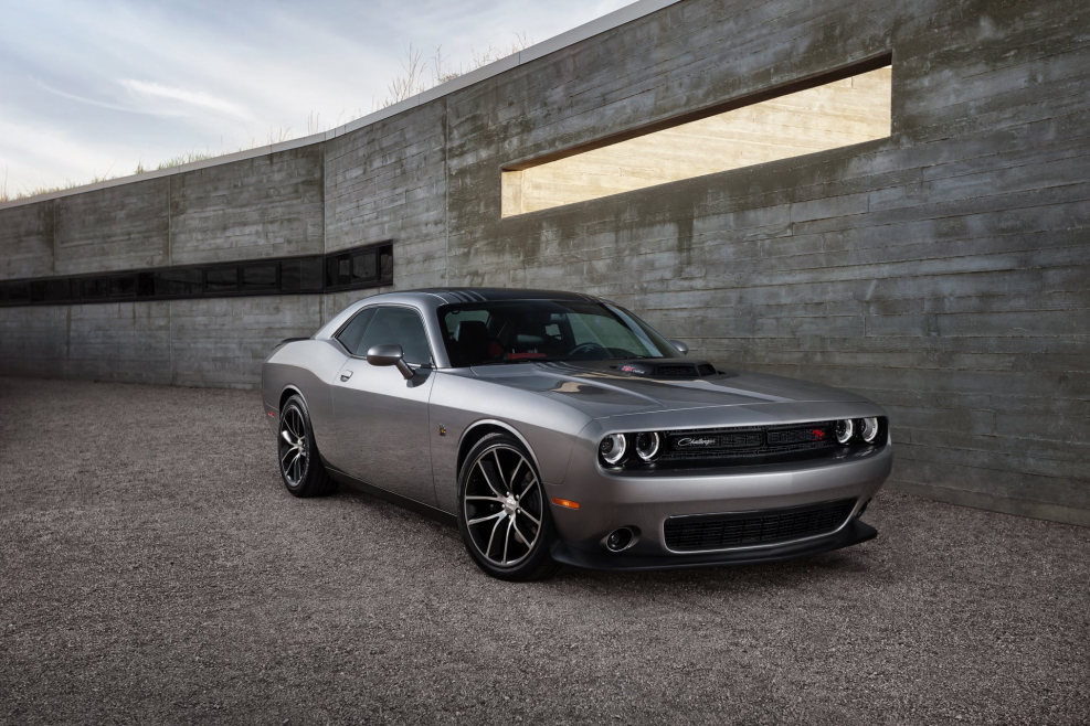 Dodge Challenger 392 Hemi scat Pack