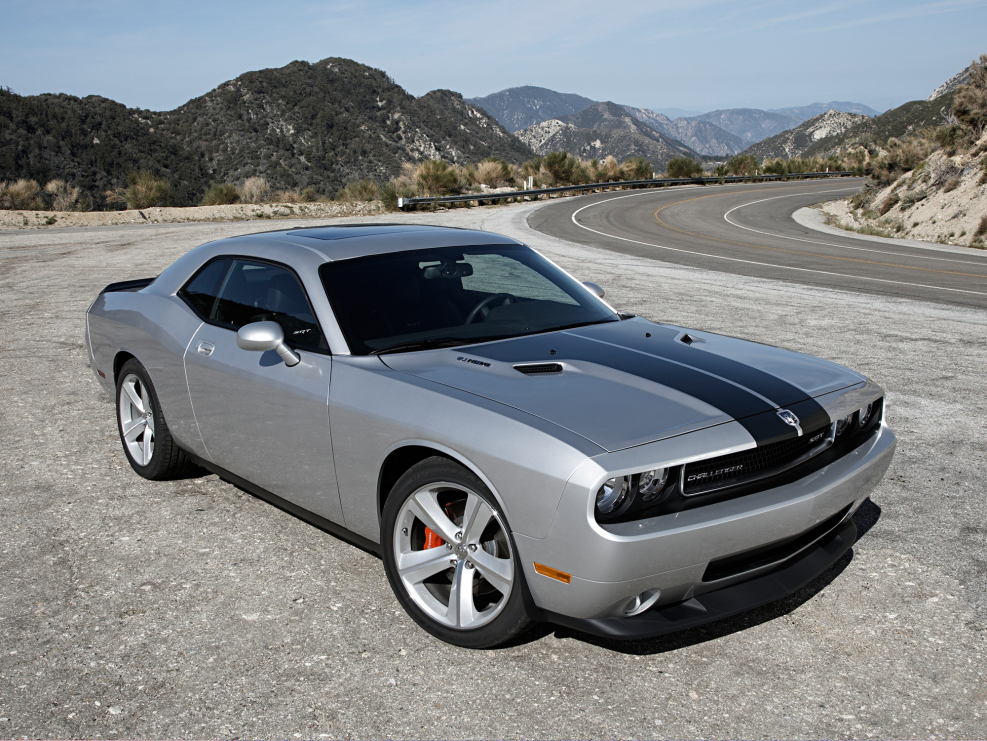 Dodge Challenger srt8 III
