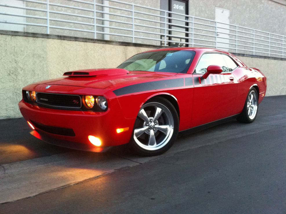 Dodge Challenger srt 2010