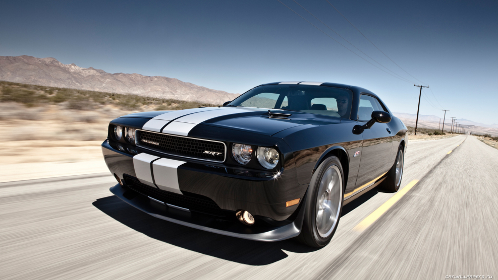 Dodge Challenger srt8 392