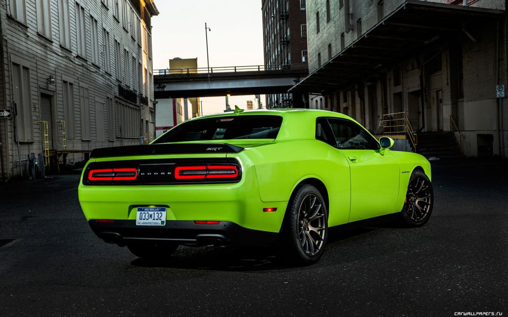 Додж Challenger Hellcat