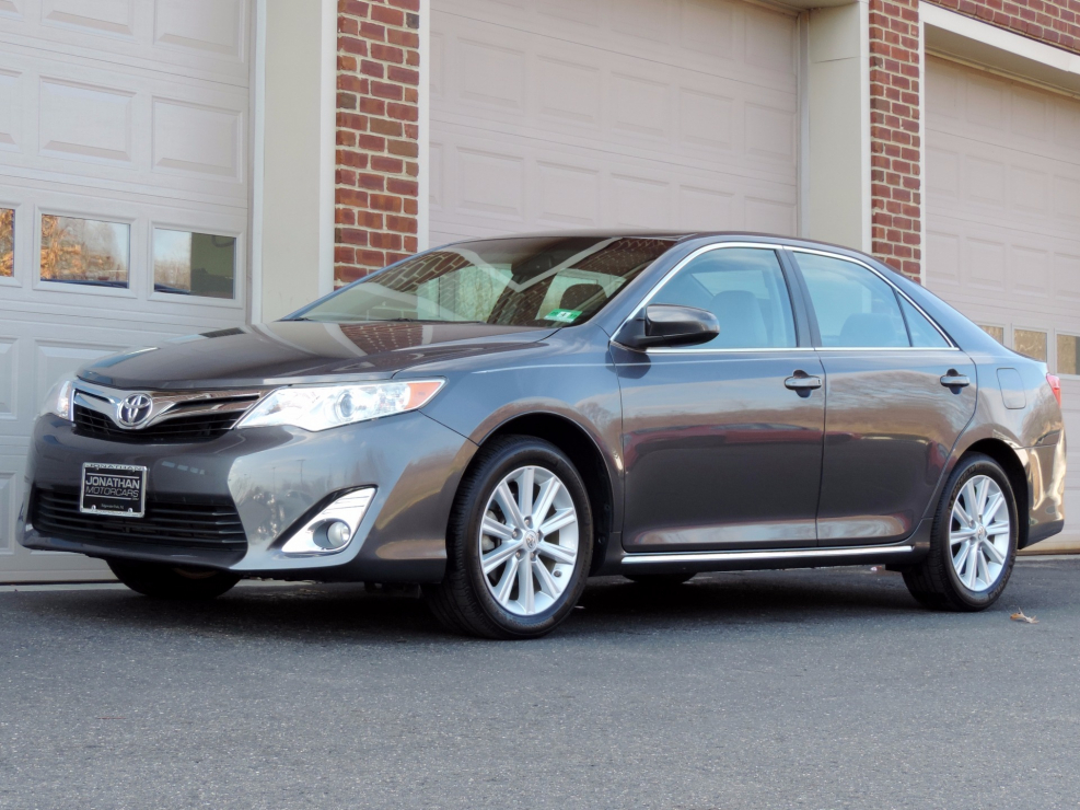 Toyota Camry 2012