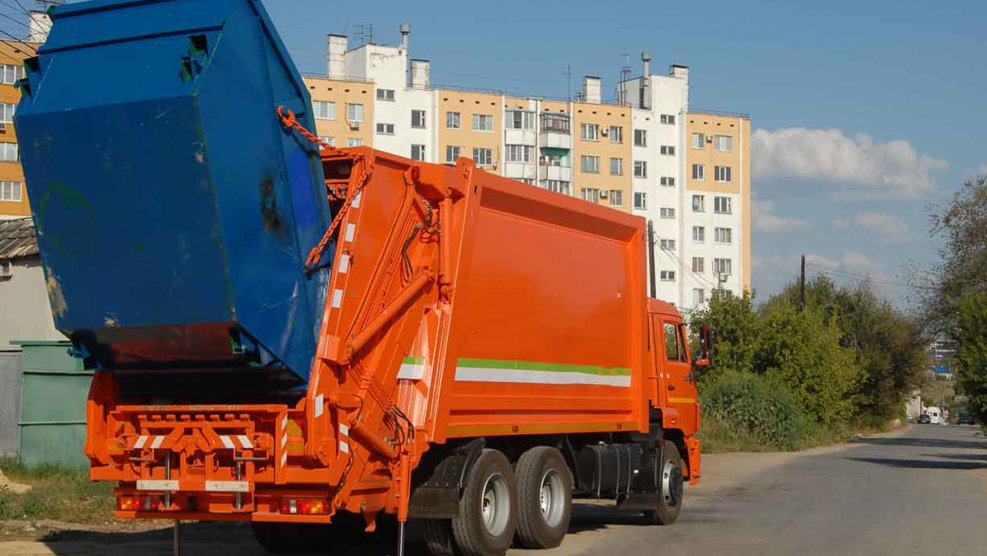 КАМАЗ мусоровоз евроконтейнеры