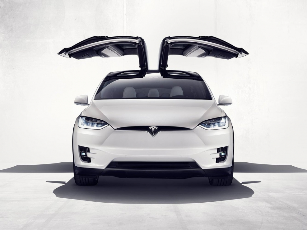 Tesla model x 2015