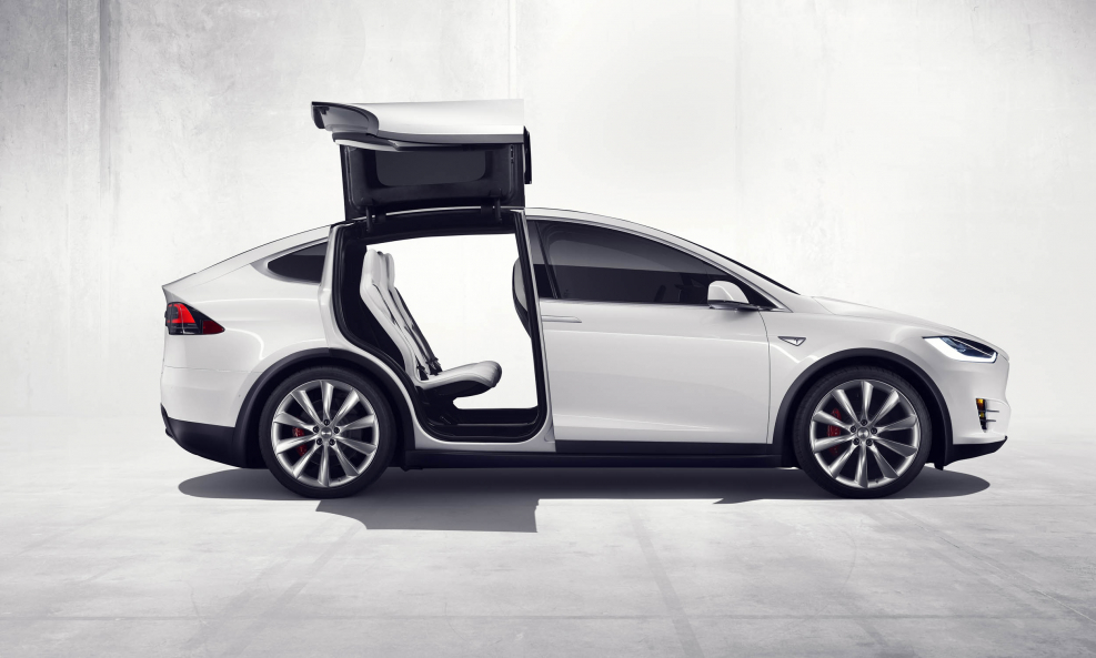 Зарядная станция Tesla model x