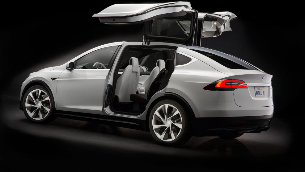 Электрокроссовер Tesla model x